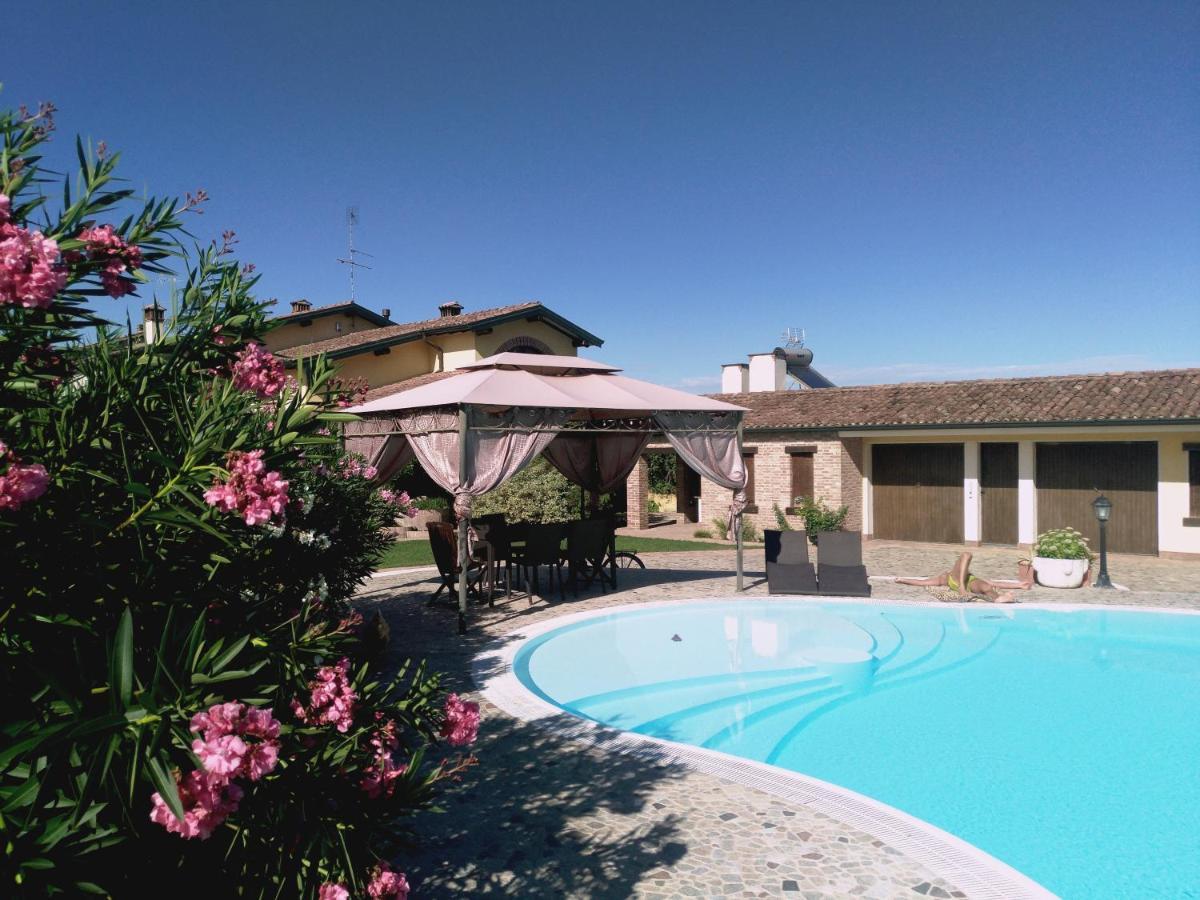 B&B Il Martin Pescatore Bagnolo San Vito Exteriér fotografie