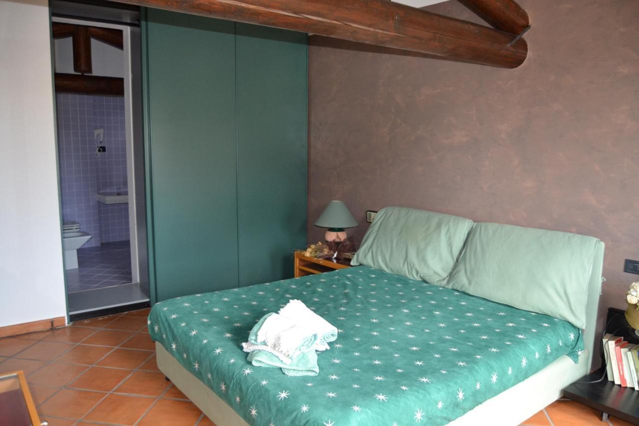 B&B Il Martin Pescatore Bagnolo San Vito Exteriér fotografie